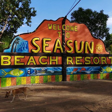 Seasun Beach Resort&Hotel Lucapon Exterior foto