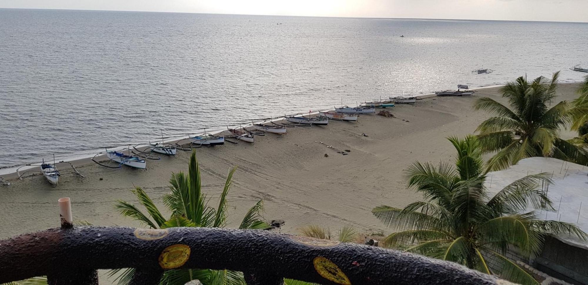 Seasun Beach Resort&Hotel Lucapon Exterior foto
